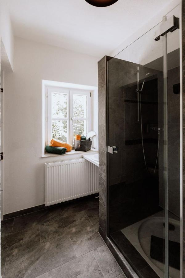 Das Schutzhaus-Bed And Breakfast-Dein Basislager Im Salzkammergut 巴特奥塞 外观 照片