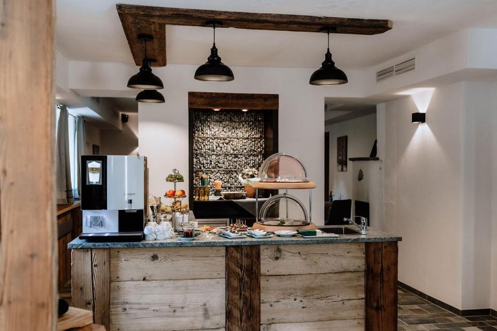 Das Schutzhaus-Bed And Breakfast-Dein Basislager Im Salzkammergut 巴特奥塞 外观 照片